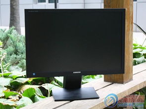 靈動(dòng)視角，高效辦公——三星S24A450BW可升降旋轉(zhuǎn)液晶顯示器評(píng)測(cè)